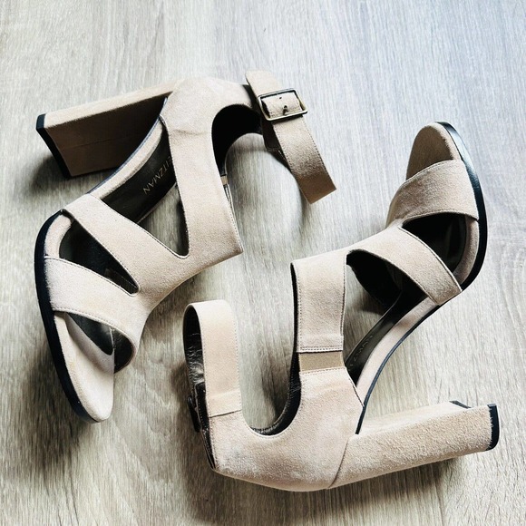 Stuart Weitzman Tan Suede Open Toe Block Heel - Picture 1 of 4